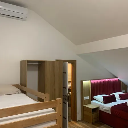 Rexha Am Weissensee Penzion