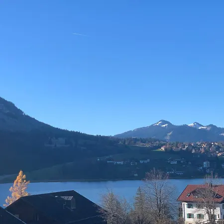Rexha Am Weissensee Fussen